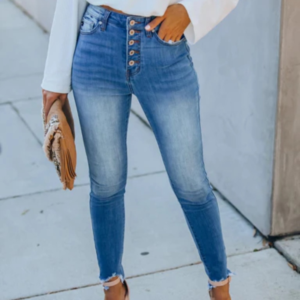 Best Seller // Kancan Denim // The Only The Best High Rise Skinny